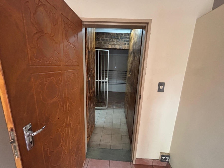 3 Bedroom Property for Sale in Oos Einde North West